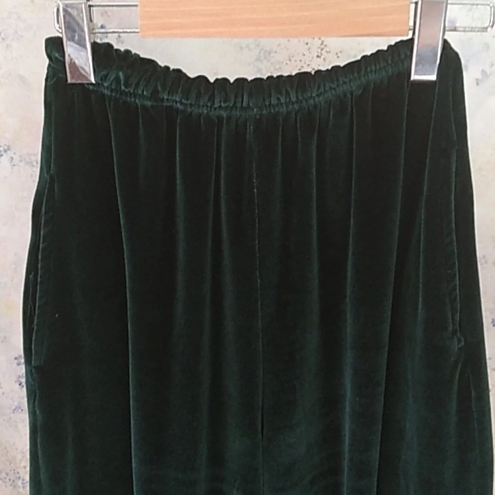 Valenti Women's Size Small Forest/Hunter Green Velvet Pull On Pants *Altered* - Picture 2 of 13